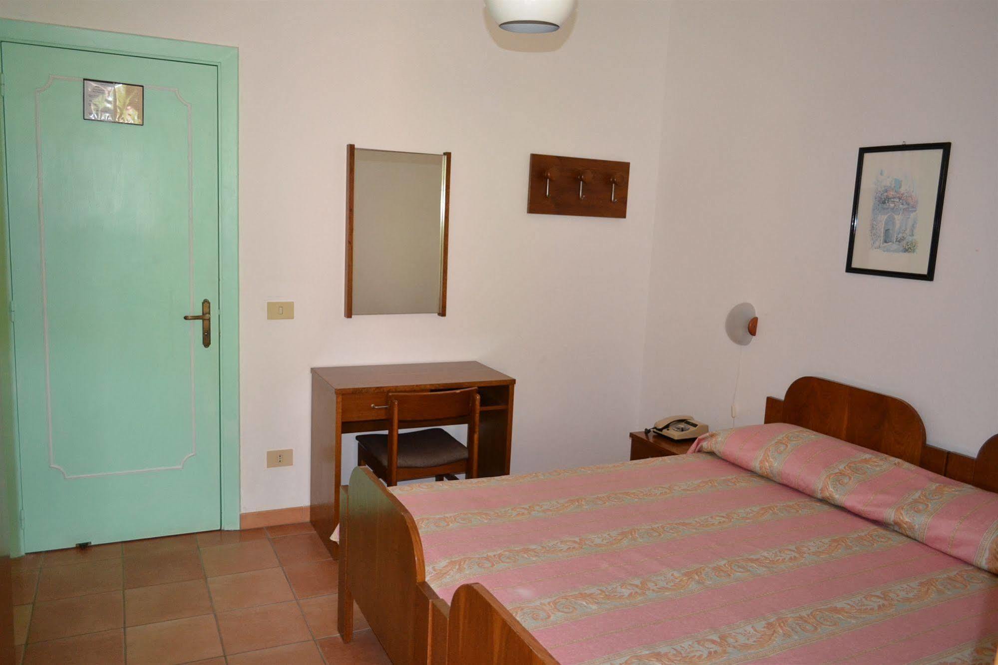 Hotel Villa Bina Sant'Angelo  Exterior photo