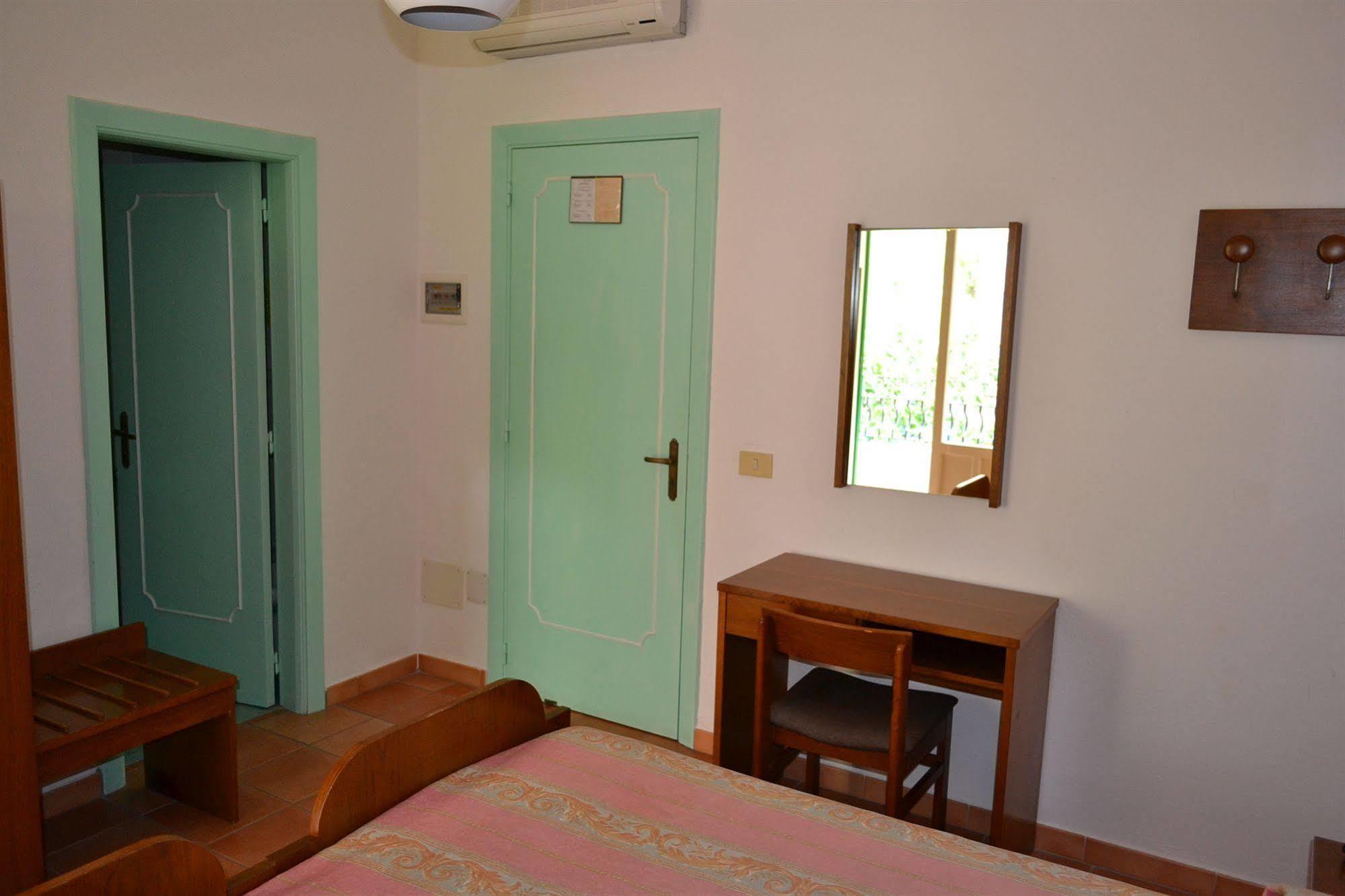 Hotel Villa Bina Sant'Angelo  Exterior photo