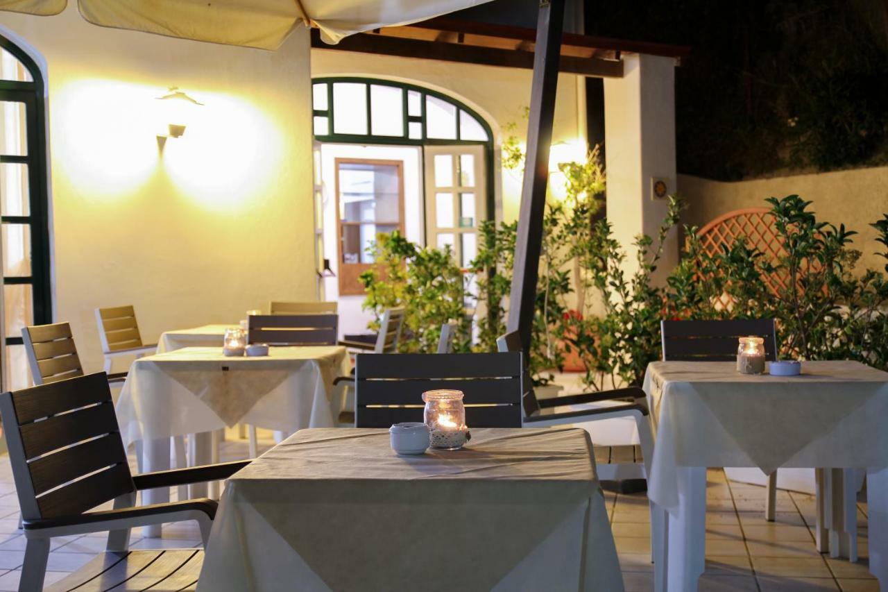 Hotel Villa Bina Sant'Angelo  Exterior photo