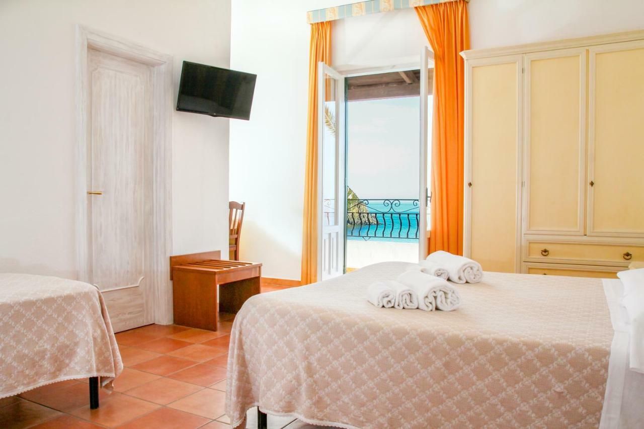Hotel Villa Bina Sant'Angelo  Exterior photo